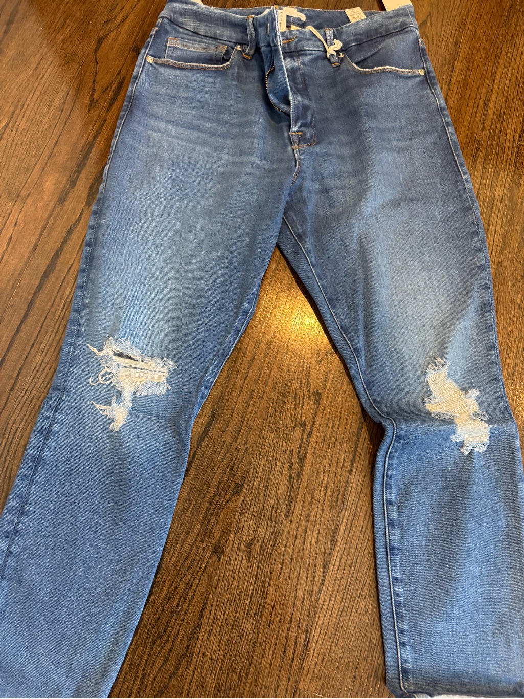 Distressed Blue Jeans Cropped